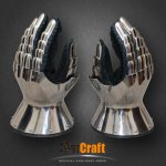 1354301572_gloves01.jpg